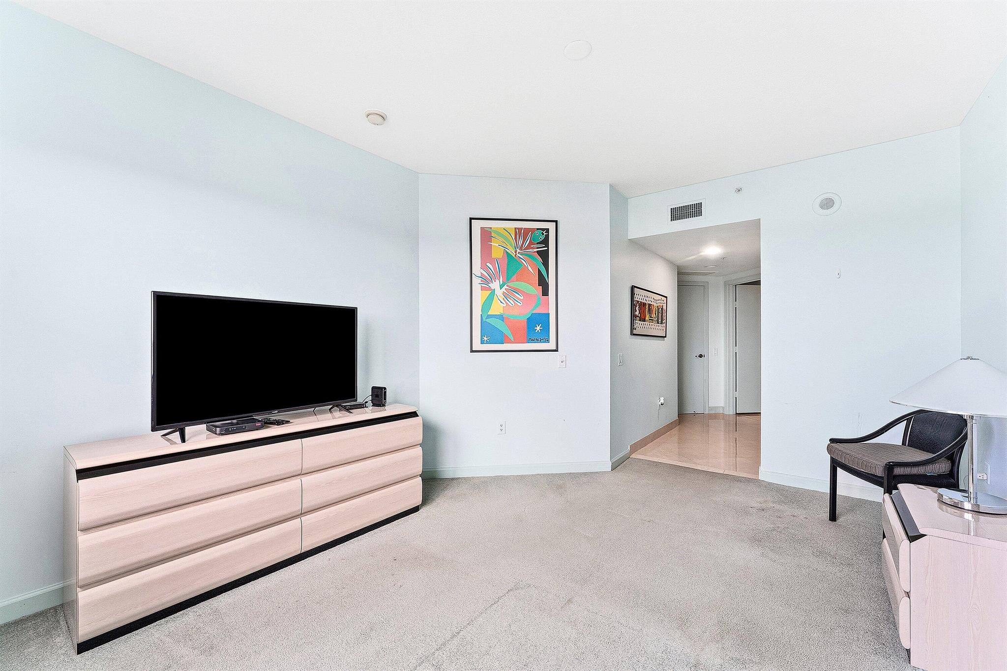 LANDMARK AT THE GARDENS C - Residential