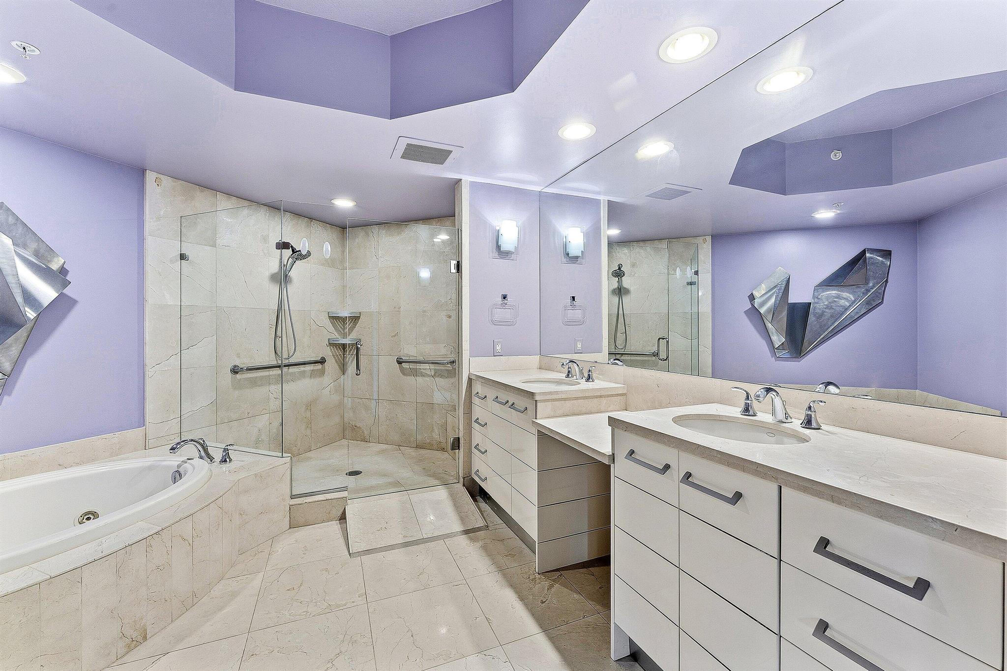 LANDMARK AT THE GARDENS C - Residential