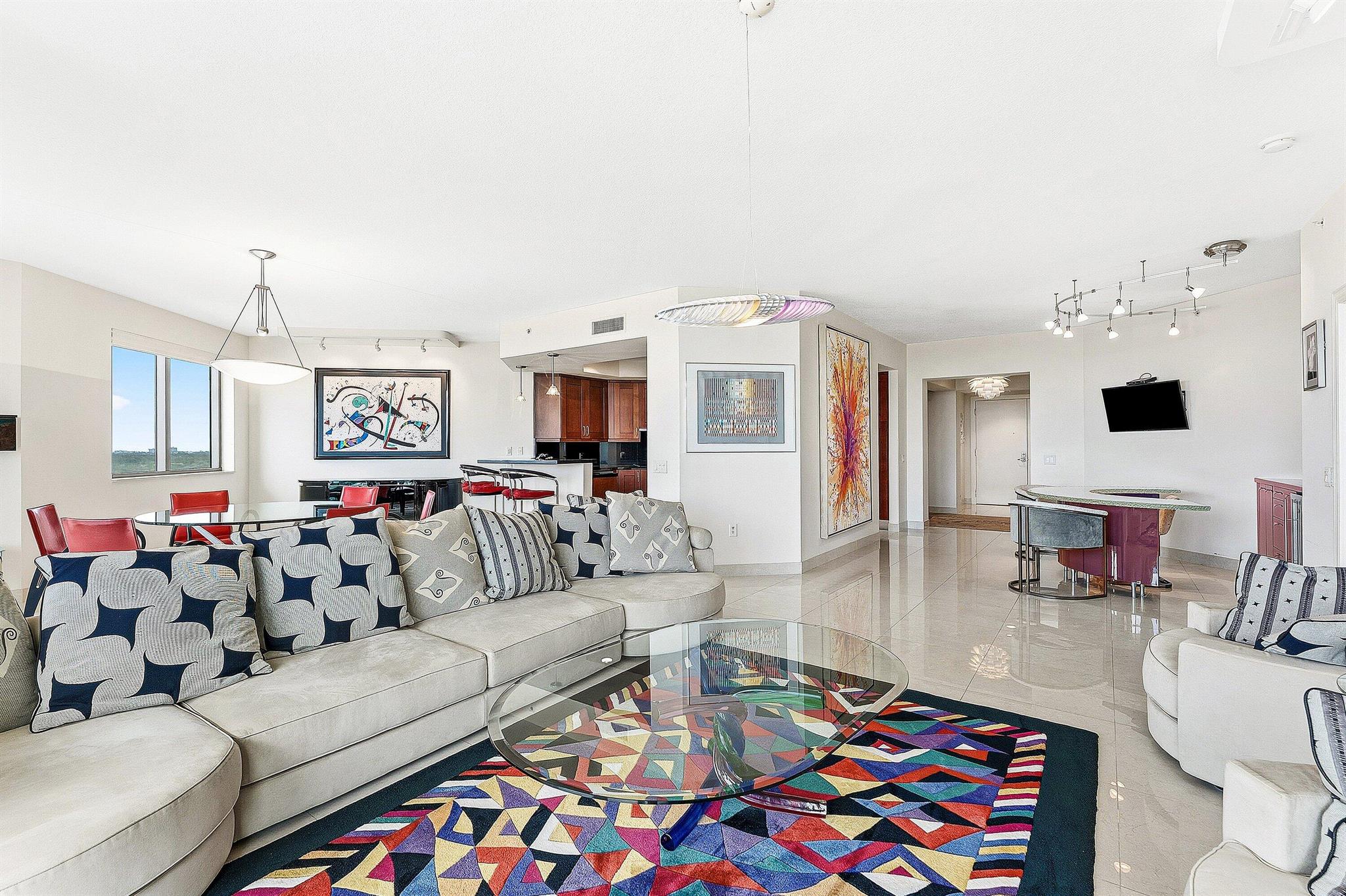 LANDMARK AT THE GARDENS C - Residential