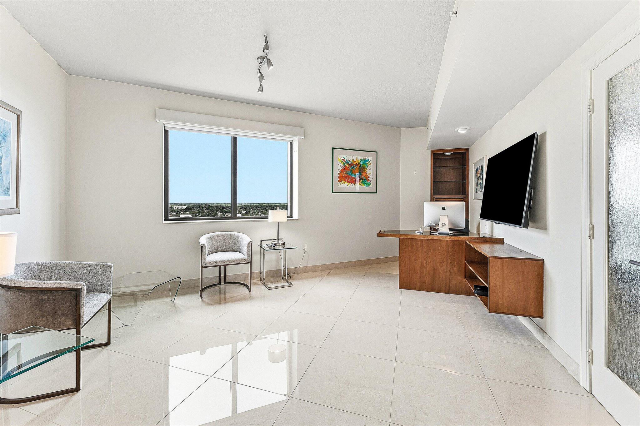 LANDMARK AT THE GARDENS C - Residential