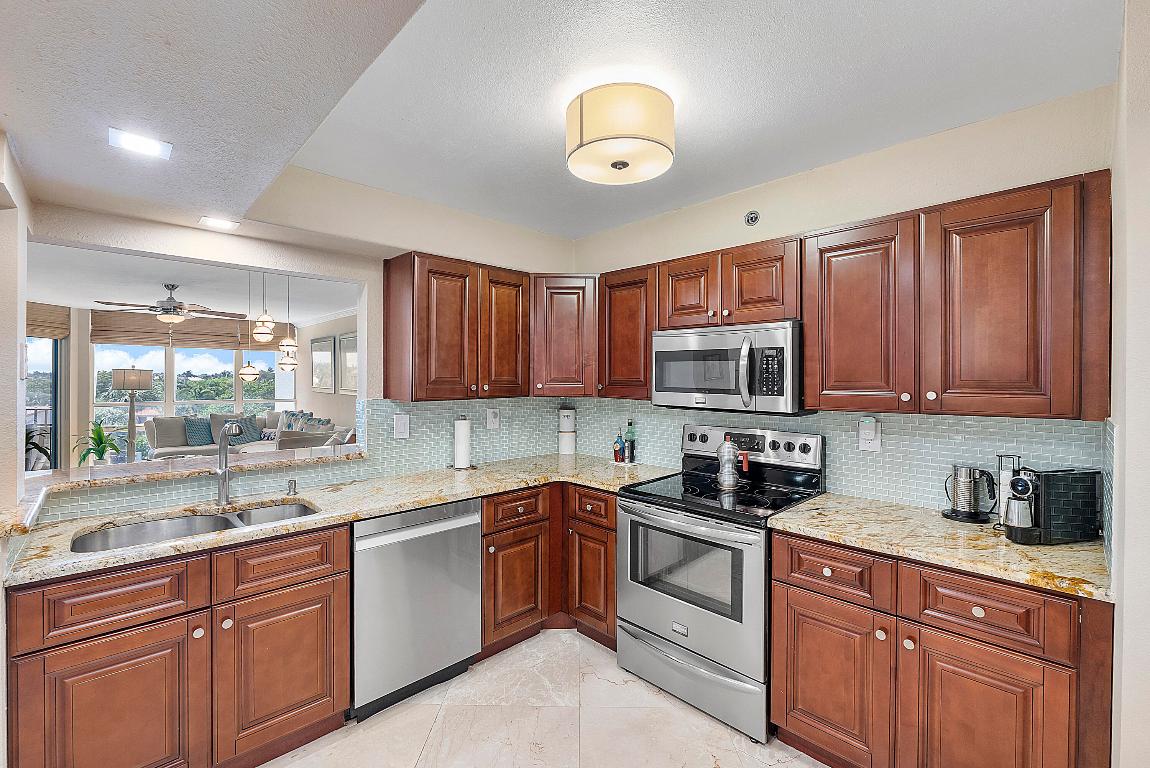 Esplanade - Residential