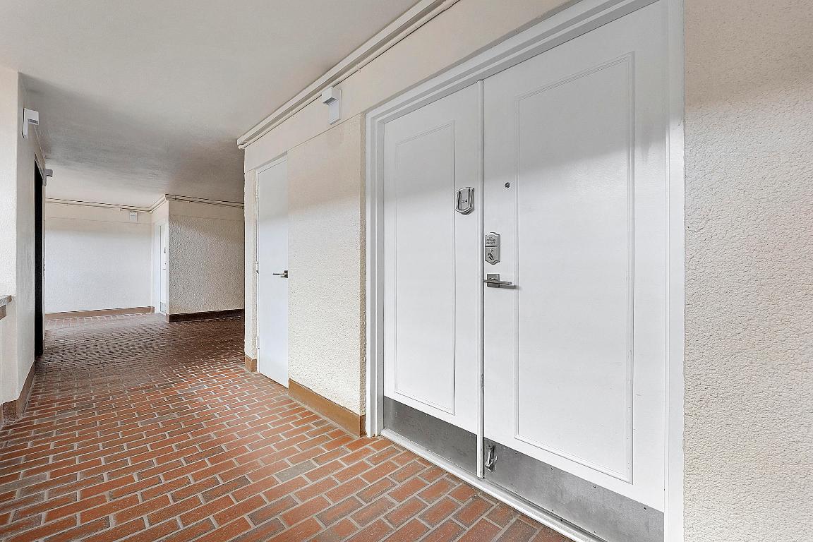 Esplanade - Residential