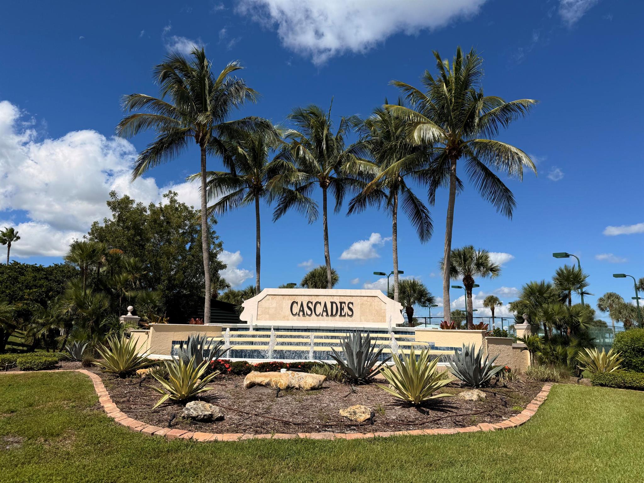 CASCADES AT ST LUCIE WEST - Residential