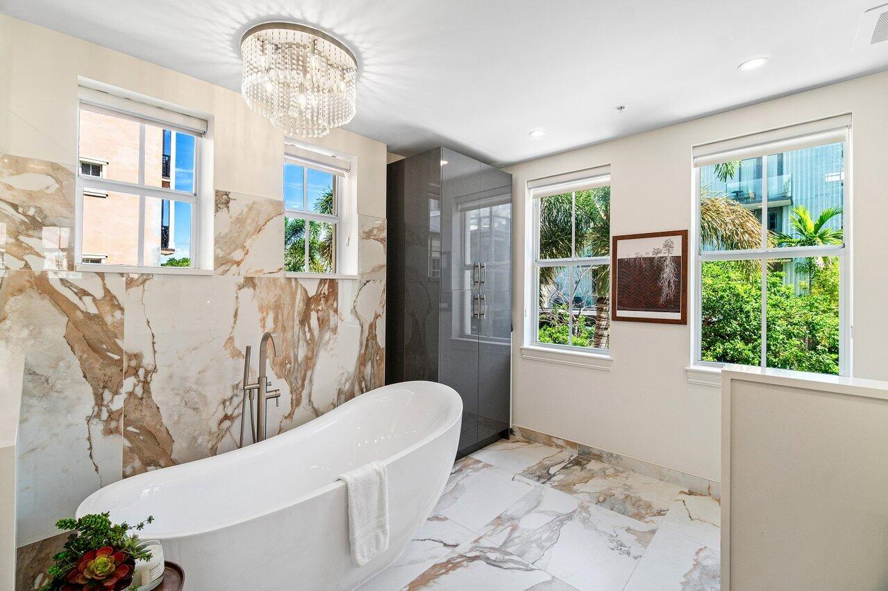 CITY WALK AT PINEAPPLE GR - Residential