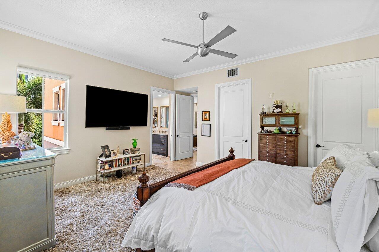 CITY WALK AT PINEAPPLE GR - Residential