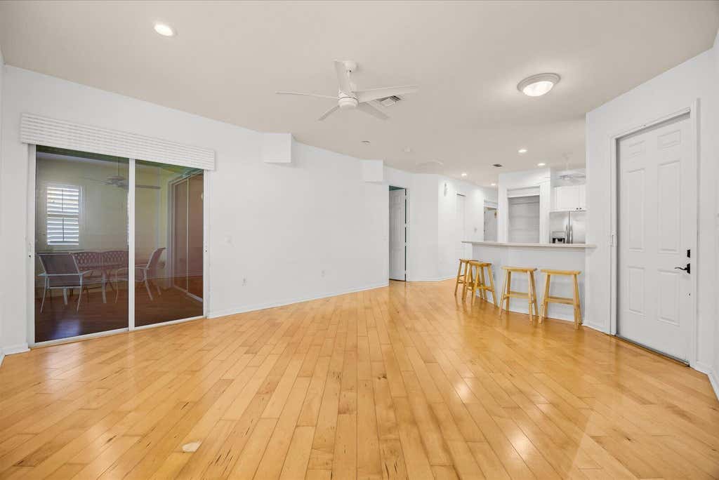 Photo of 801 Mariner Bay BLVD, Fort Pierce, FL 34949 (MLS # B26041419)