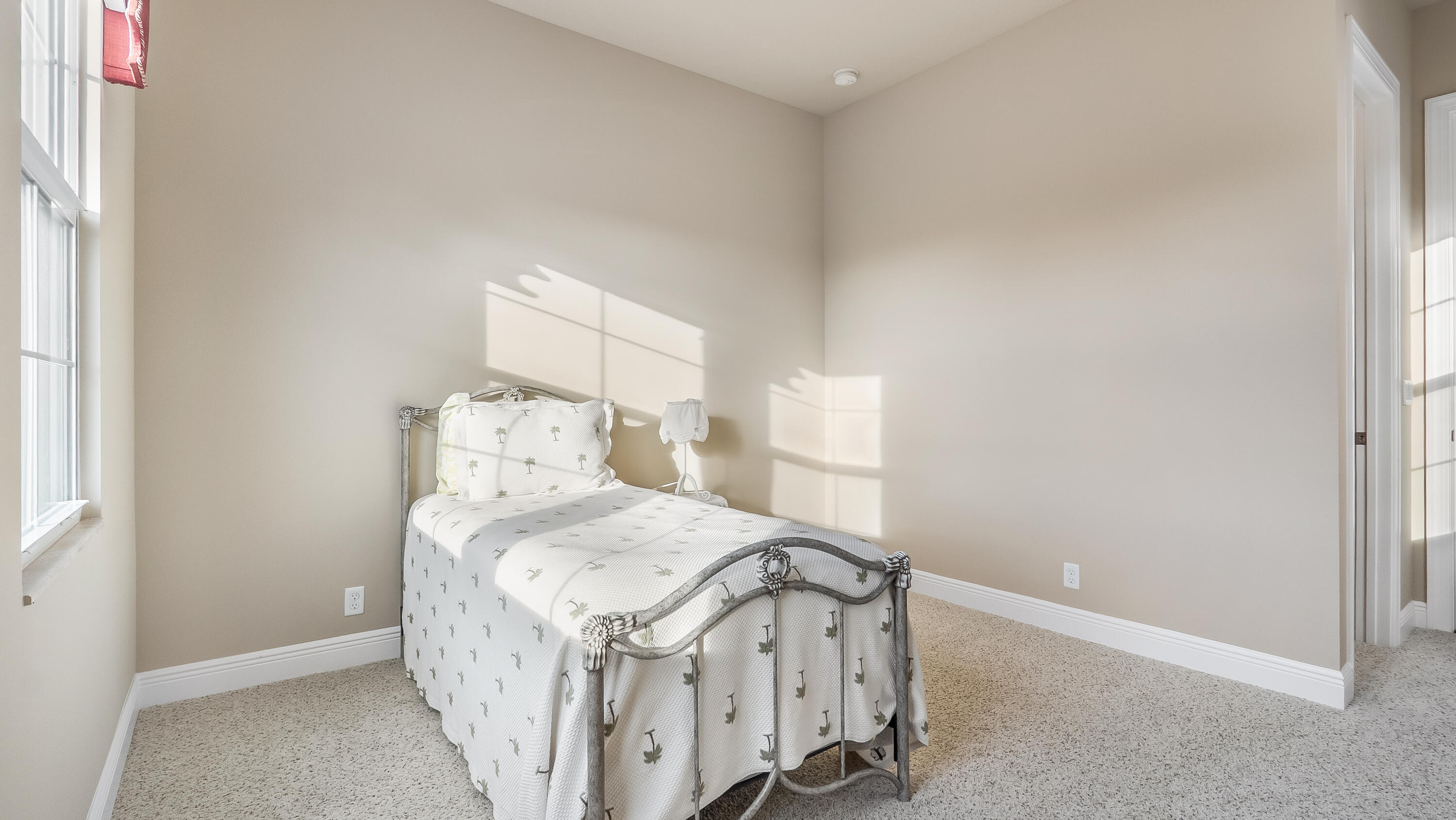 Azura - Residential Lease