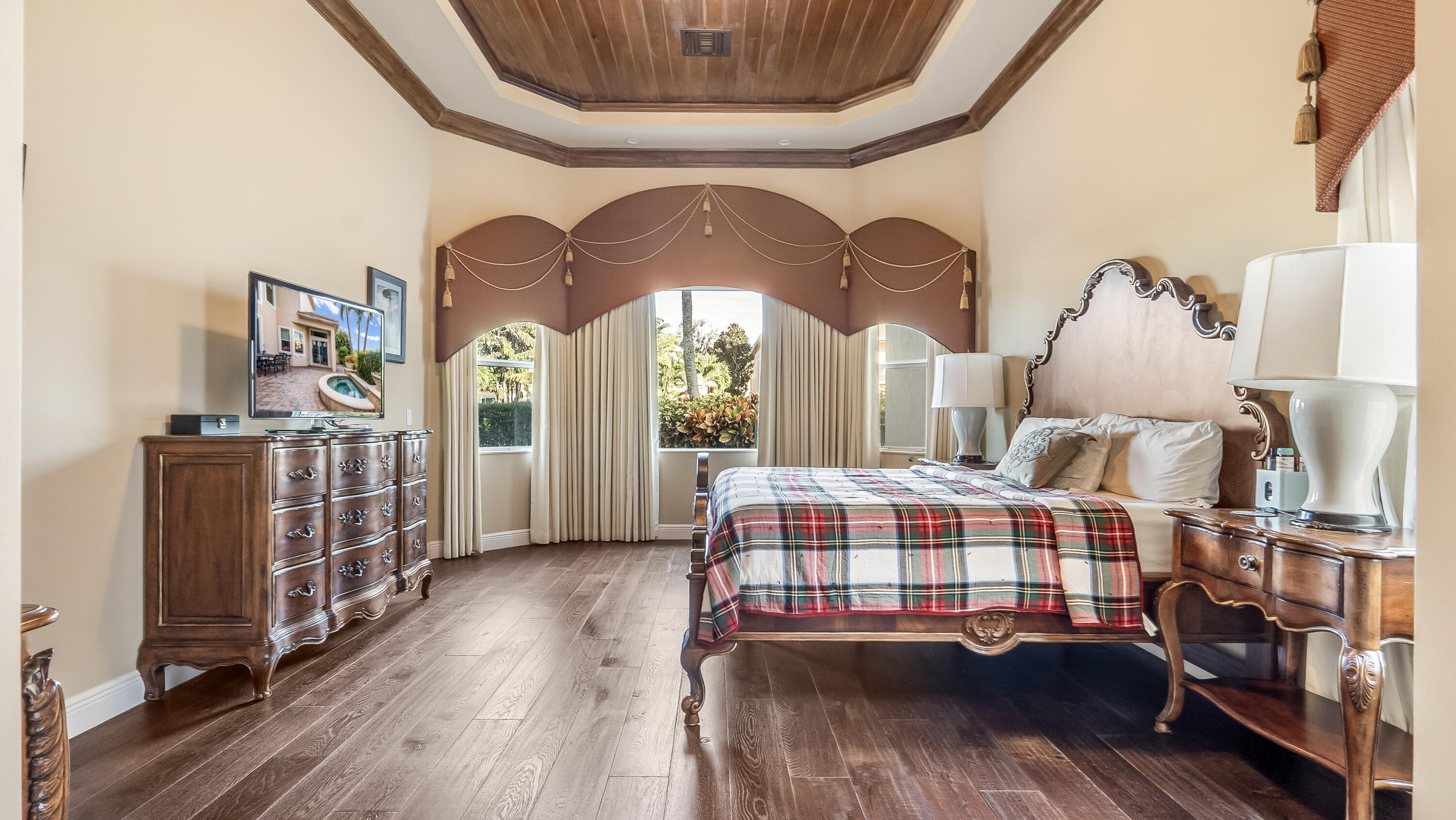 Azura - Residential Lease