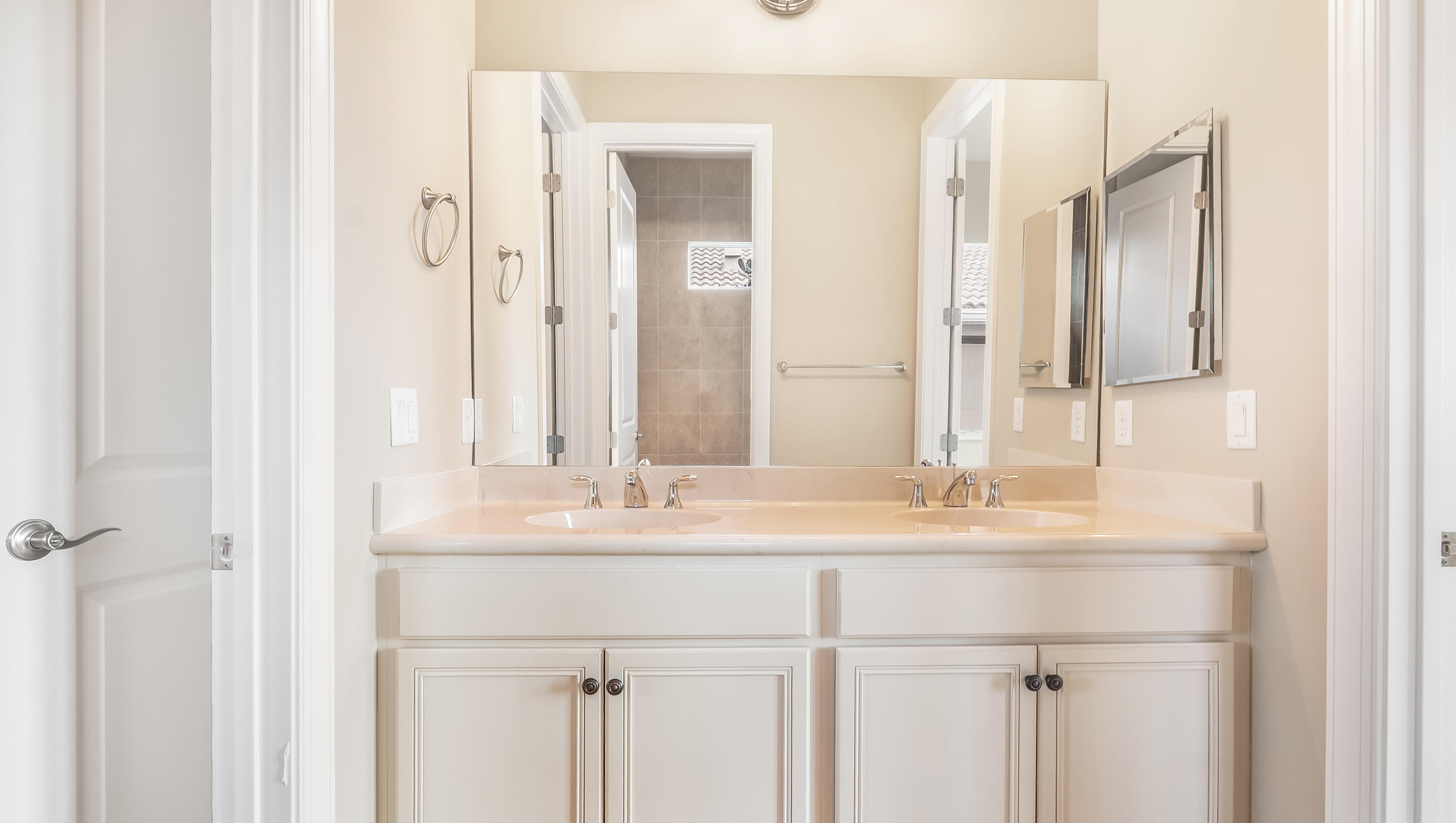 Azura - Residential Lease