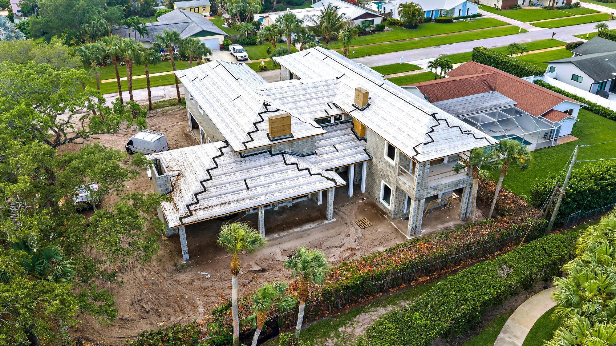 WINDSOR EST - Residential