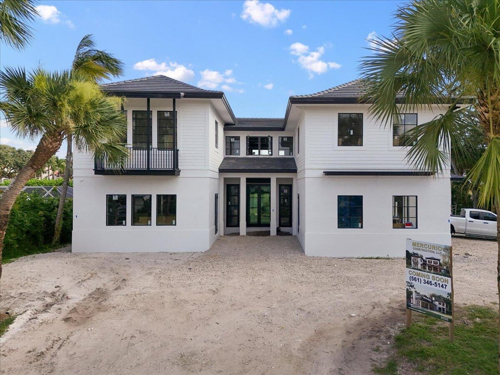 Photo of 2267 Windsor Road, Palm Beach Gardens, FL 33410 (MLS # B26021723)