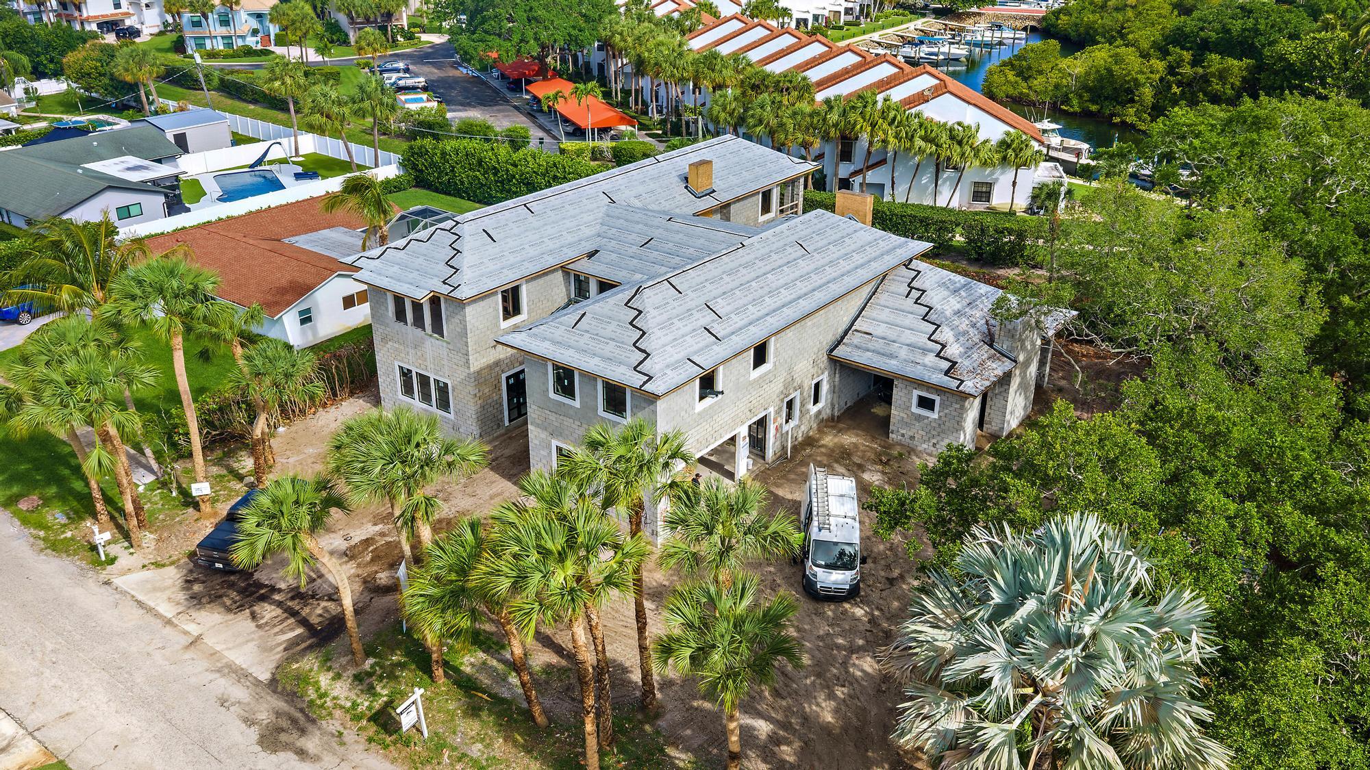 WINDSOR EST - Residential