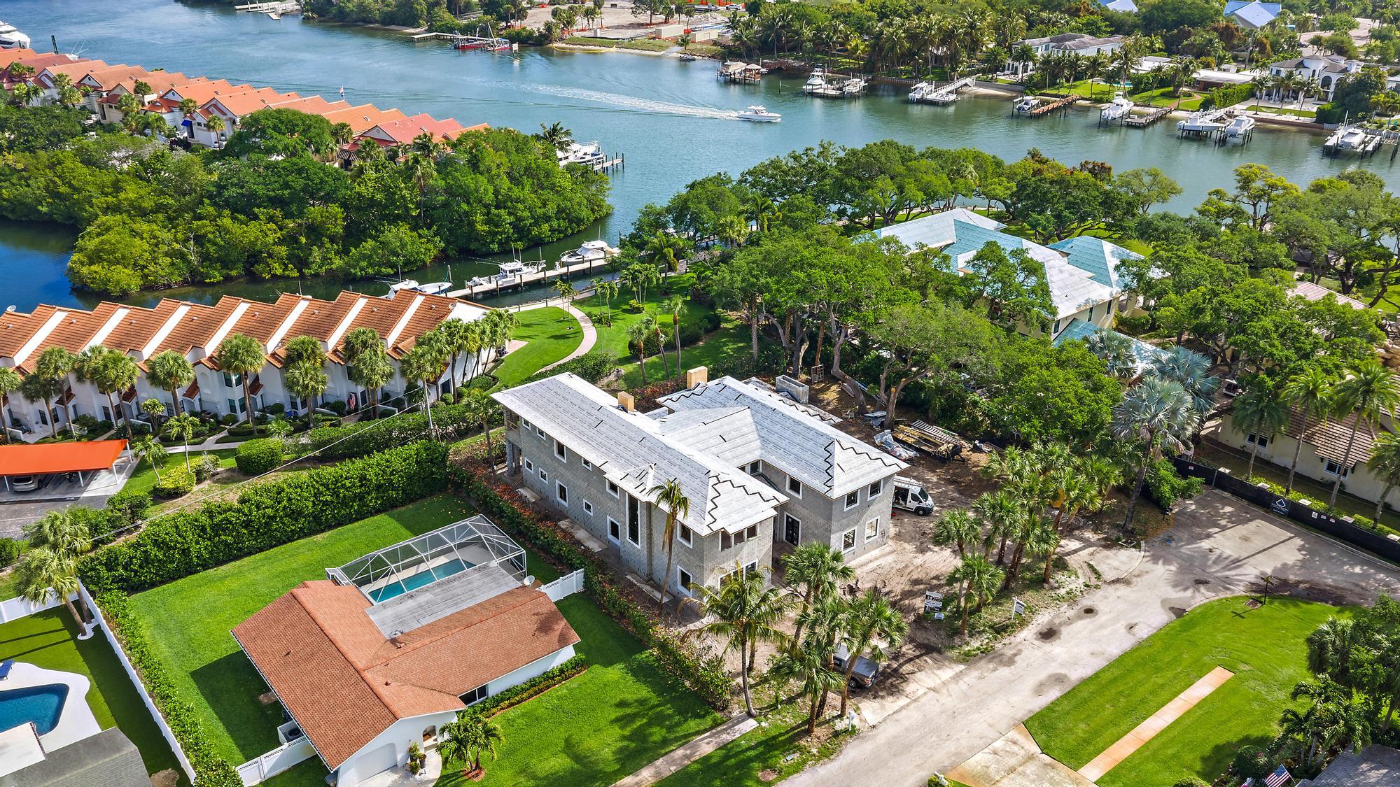 WINDSOR EST - Residential