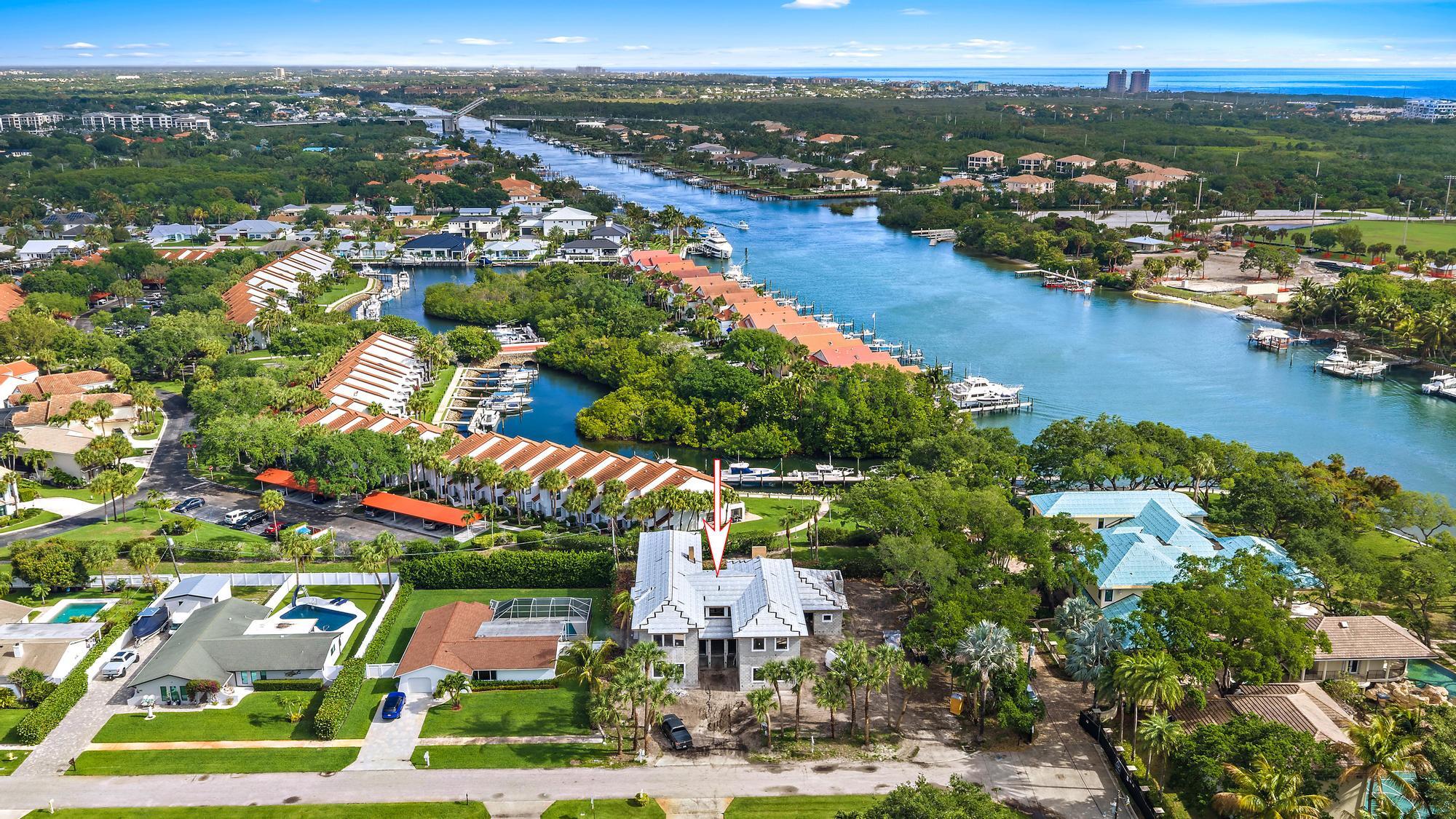 WINDSOR EST - Residential