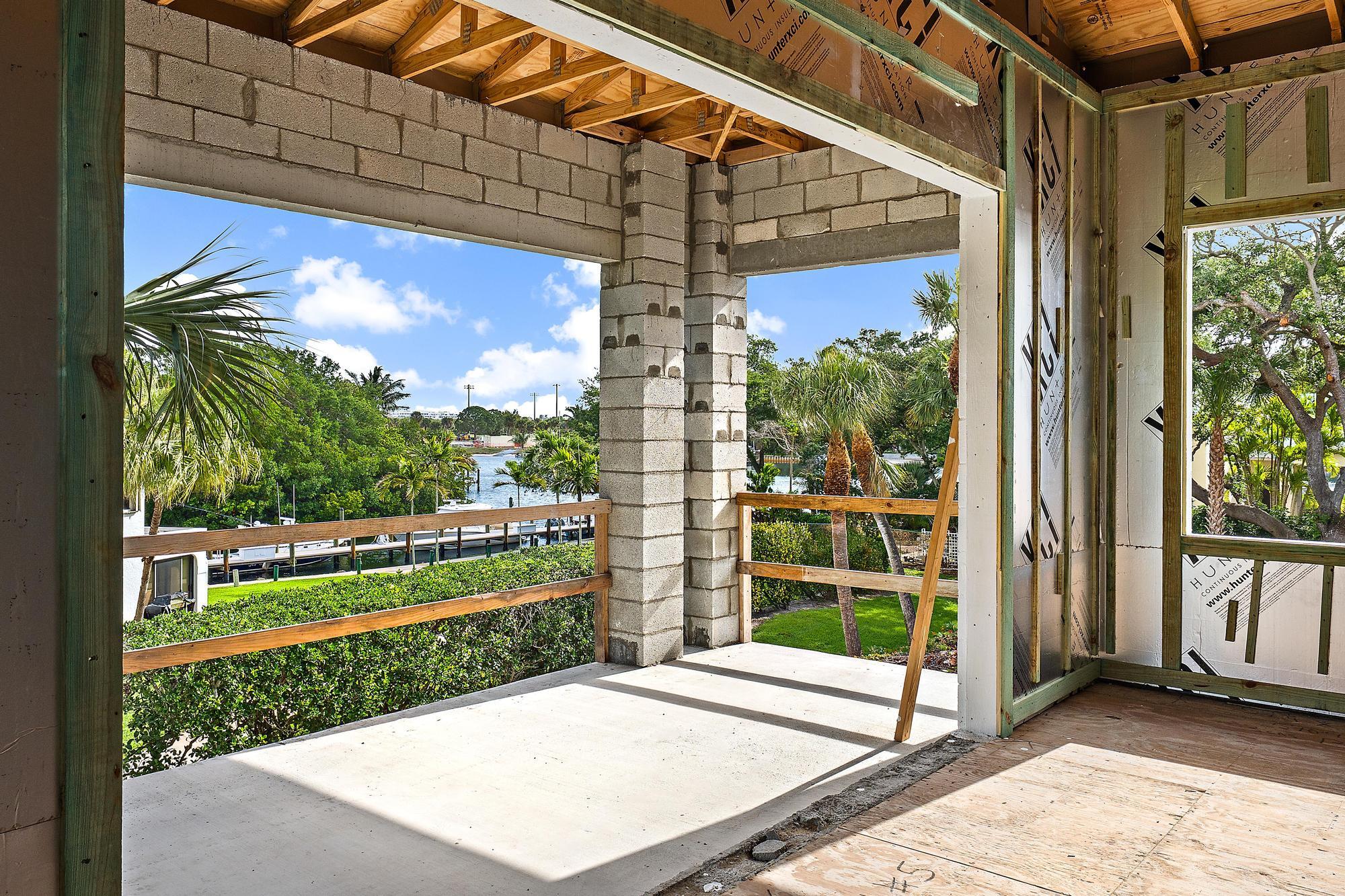 WINDSOR EST - Residential