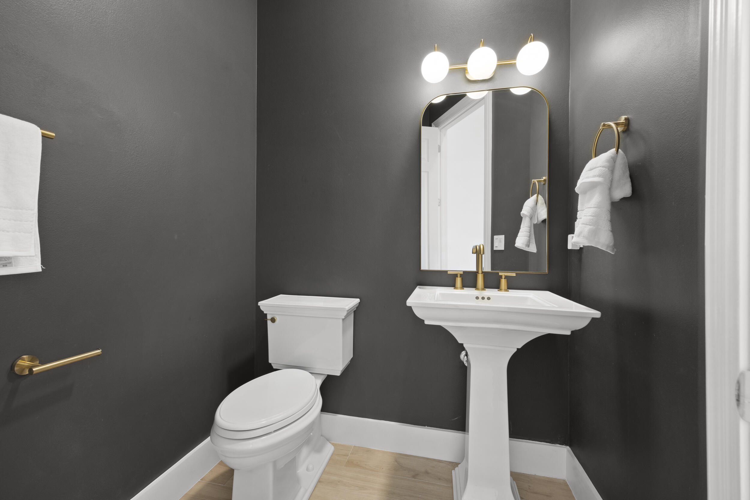 VERSAILLES - Residential