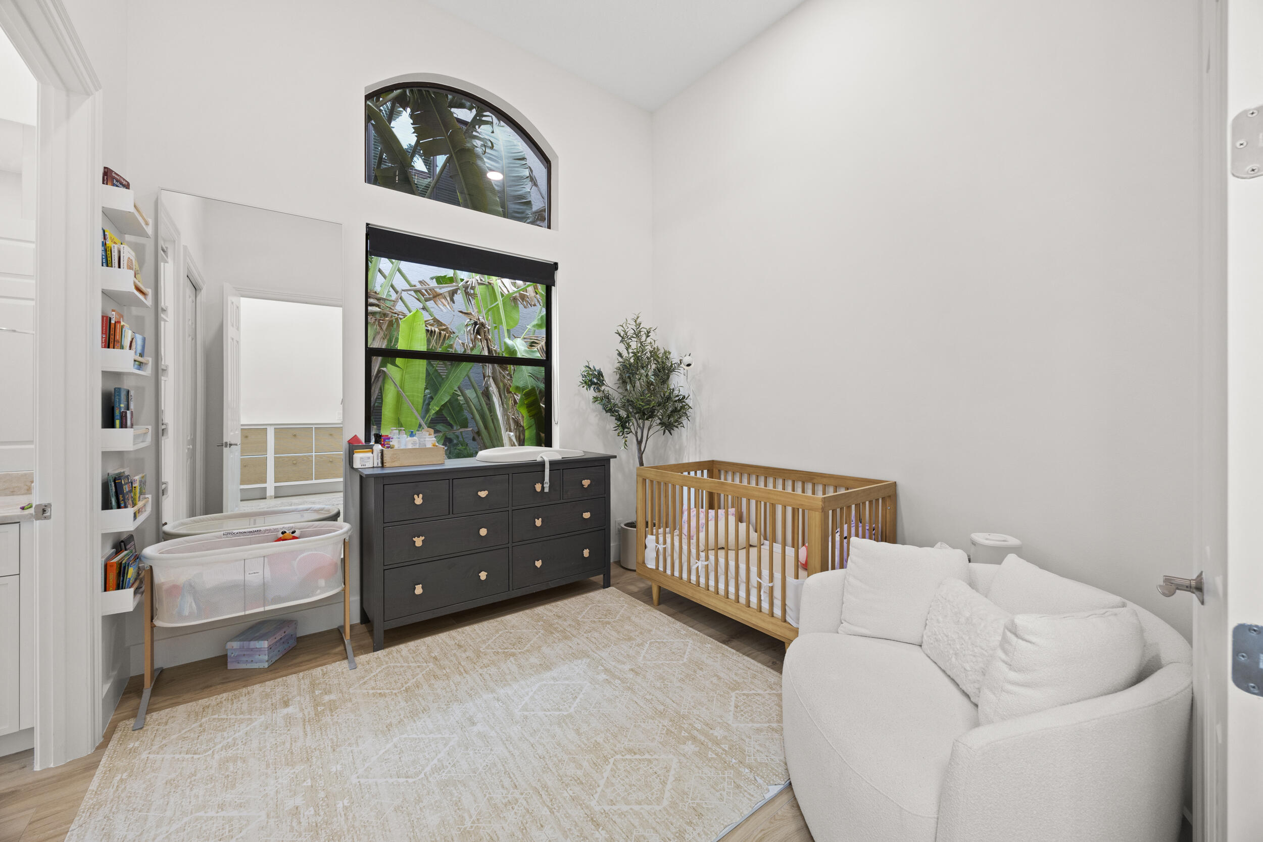 VERSAILLES - Residential