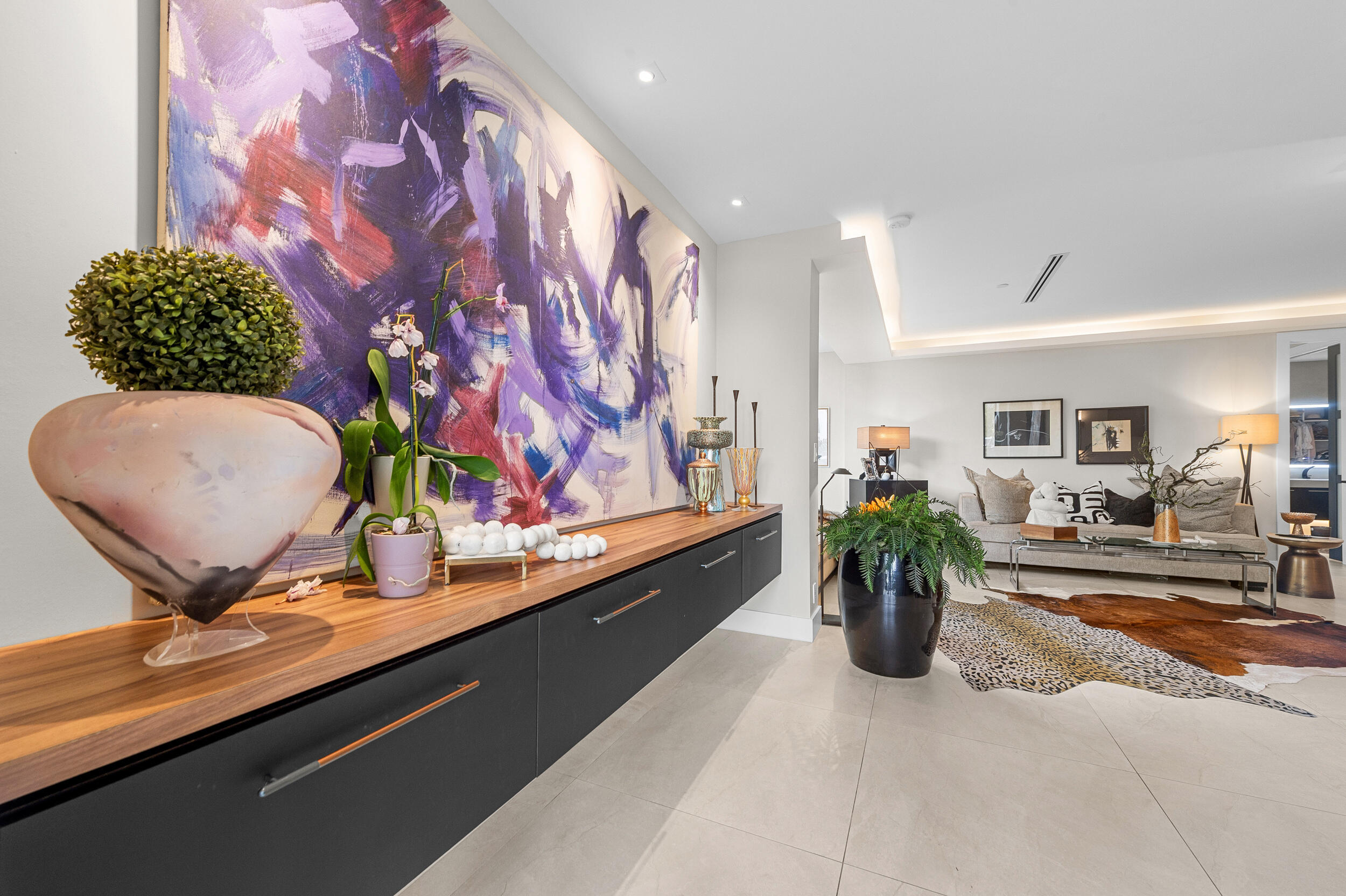 7819 Lakeside Boulevard 814