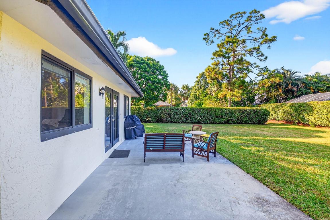 PINE VILLAS 10 - Residential