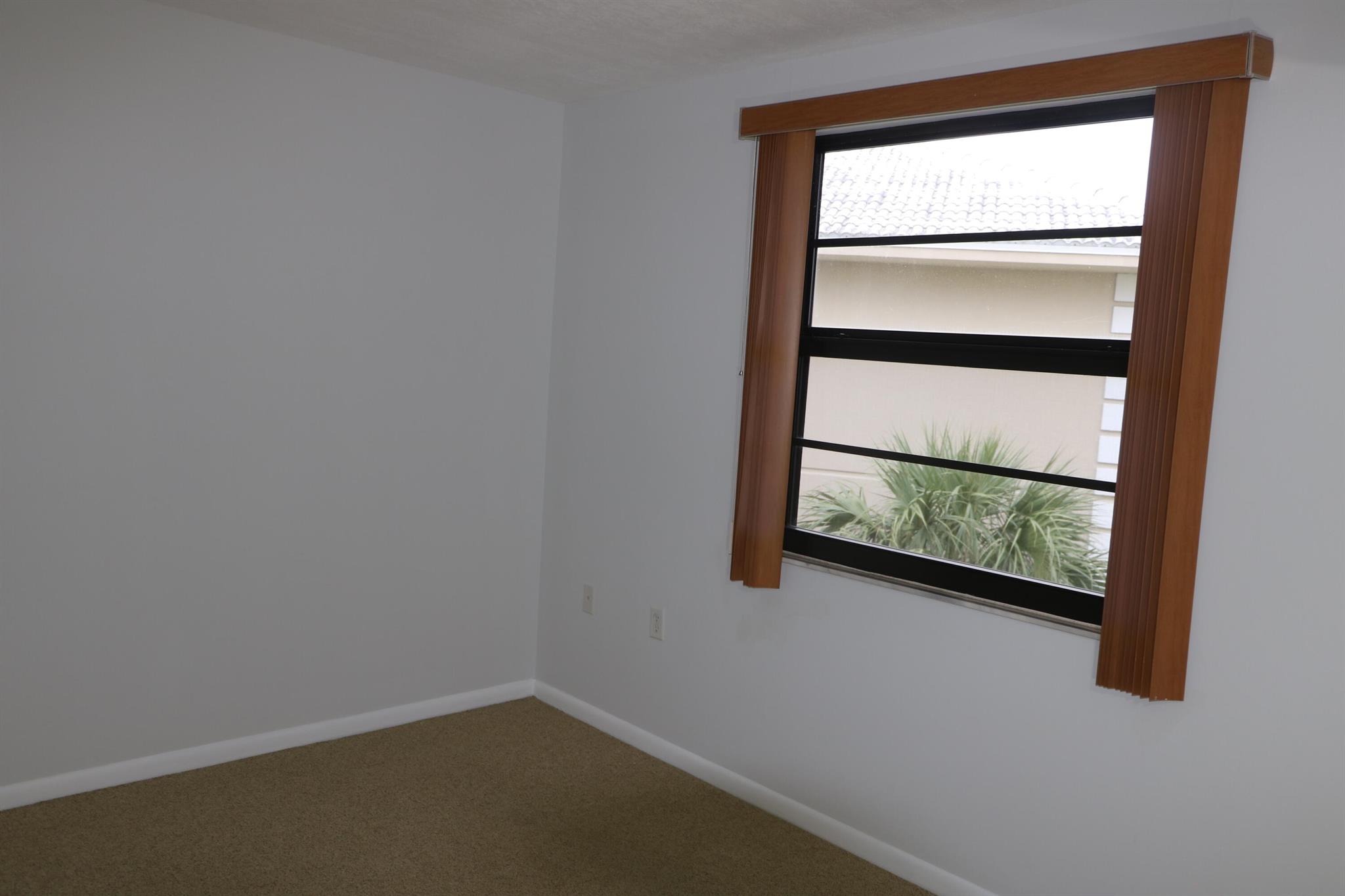 CONDS 1 THUR 20 OF WHITEH - Residential