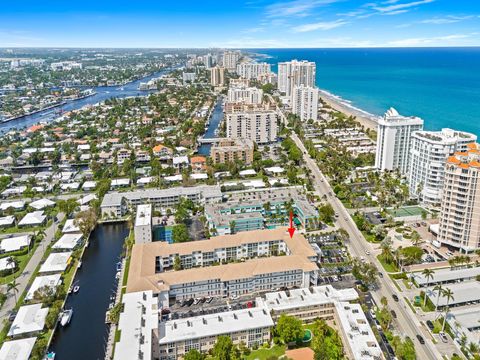 A home in Lauderdale By The Sea