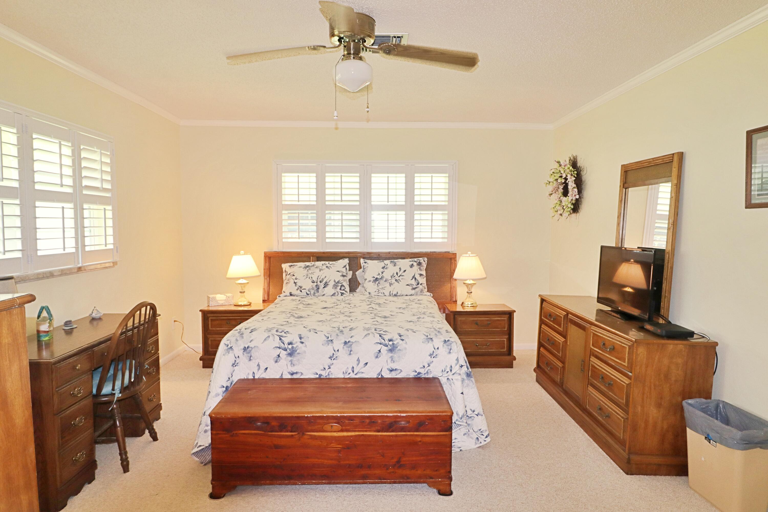 HIGH POINT OF FORT PIERCE CONDOMINIUM SECTION 3 - Residential