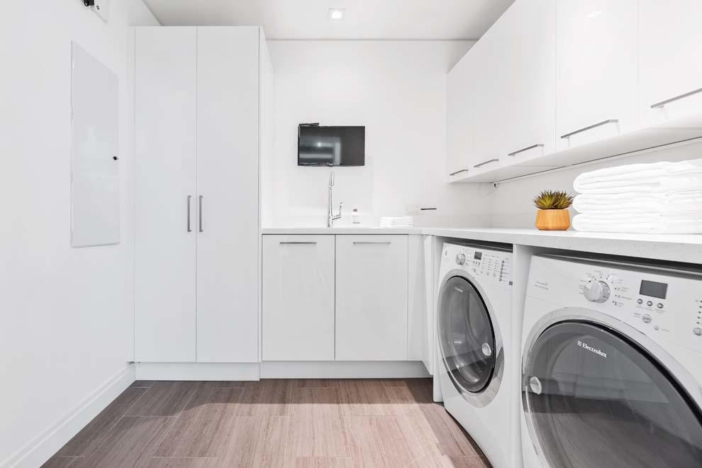 SEAGATE YACHT CLUB - Residential