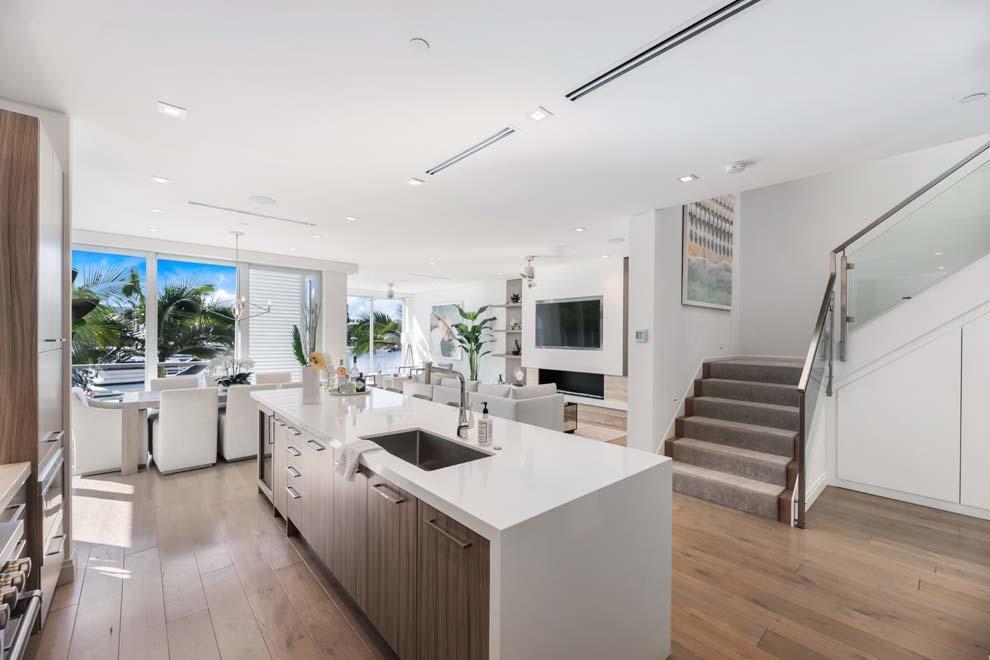 SEAGATE YACHT CLUB - Residential