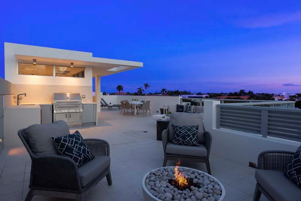 SEAGATE YACHT CLUB - Residential