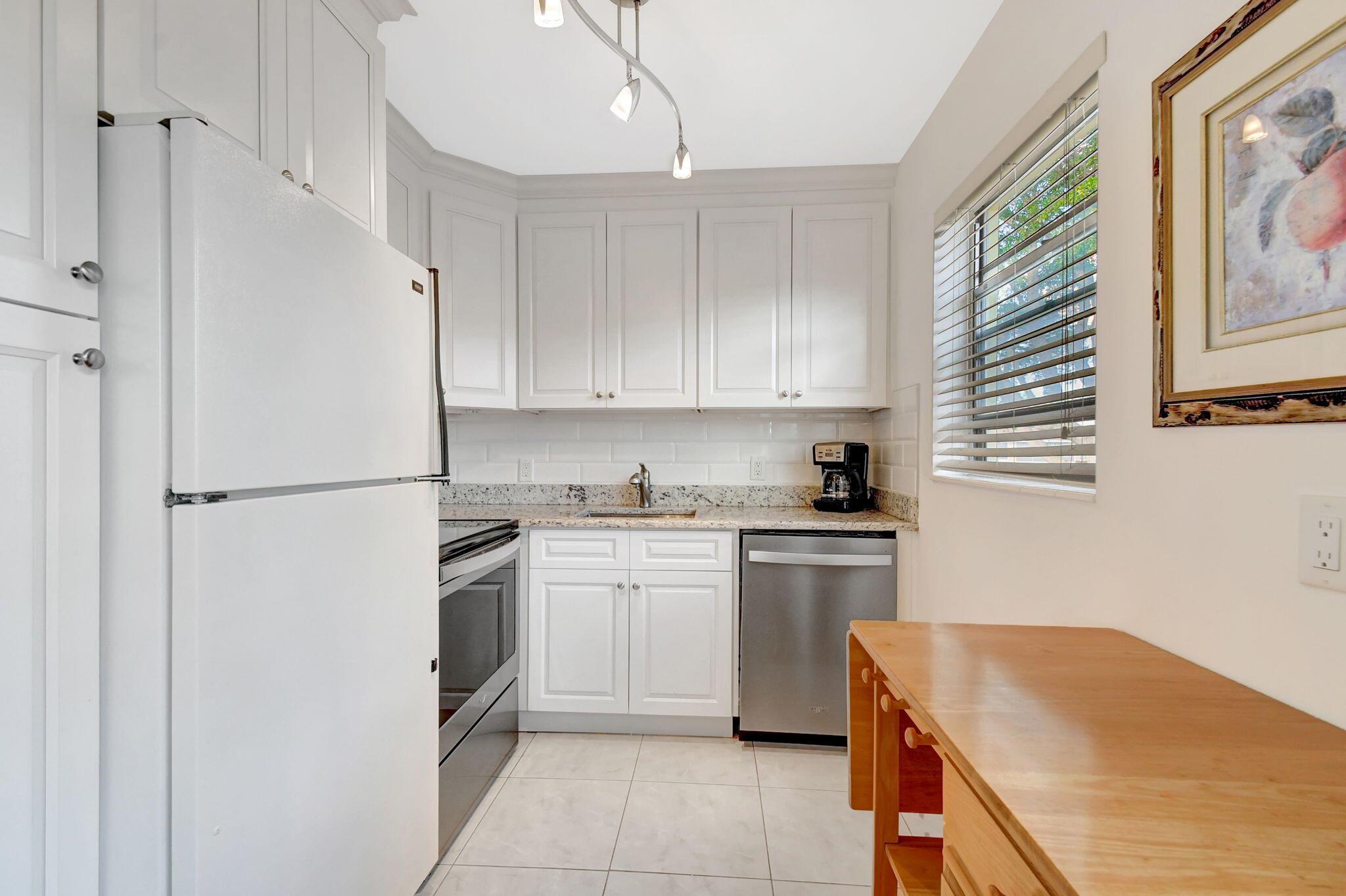 CENTURY VILLAGE SHEFFIELD - Residential