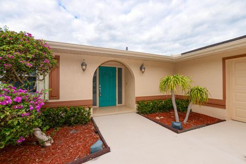 A home in Port St Lucie