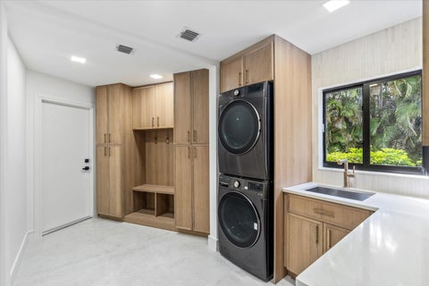 Tiny photo for 15463 Tall Oak Avenue, Delray Beach, FL 33446 (MLS # B26040288)