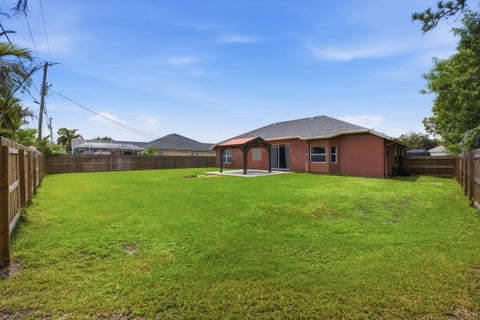 Tiny photo for 1526 SW MULLINAX Avenue, Port Saint Lucie, FL 34953 (MLS # B26059851)