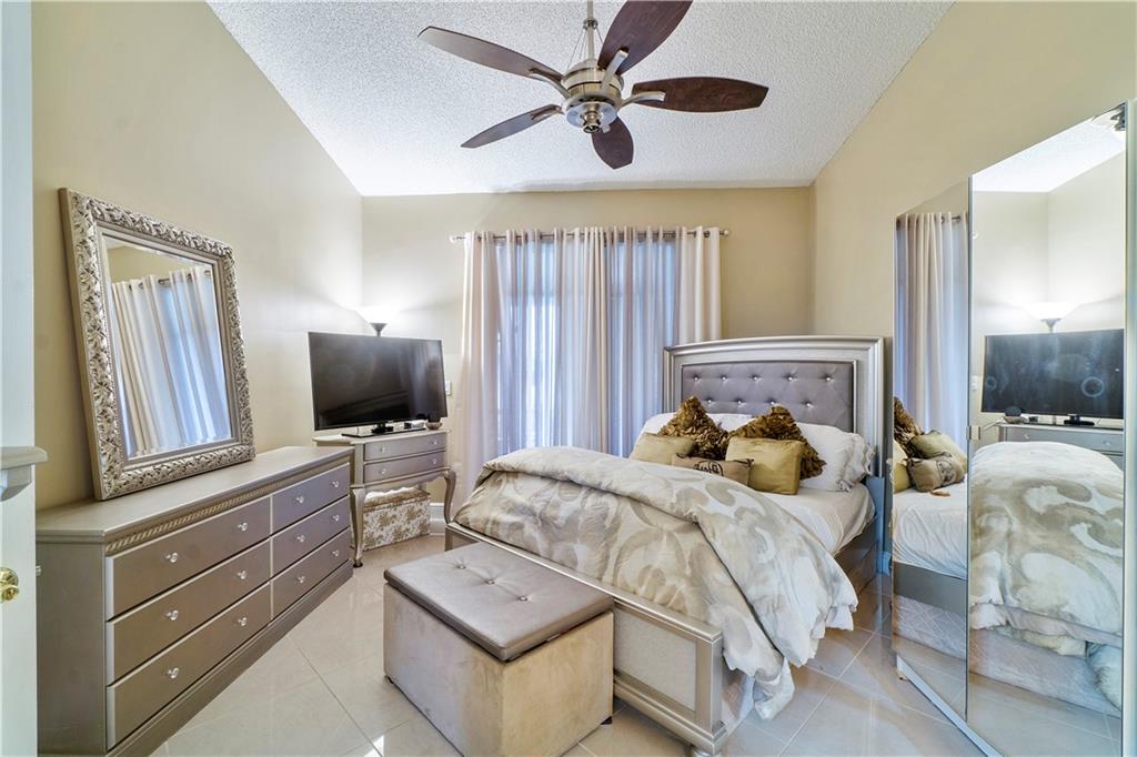 Shangri-La at Woodmont - Residential