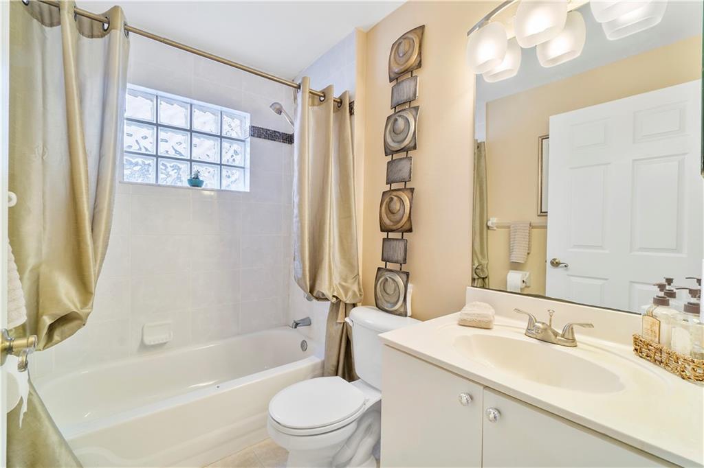 Shangri-La at Woodmont - Residential