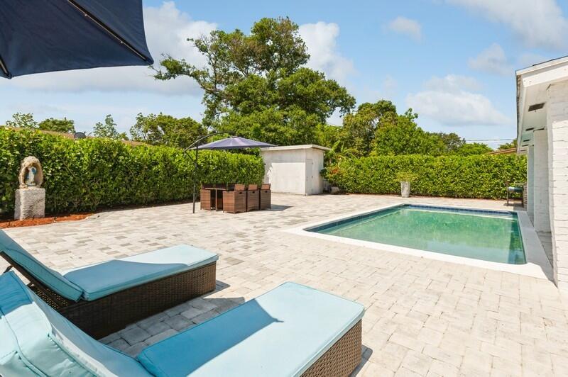 TALLMAN PINES 2ND SEC - Residential