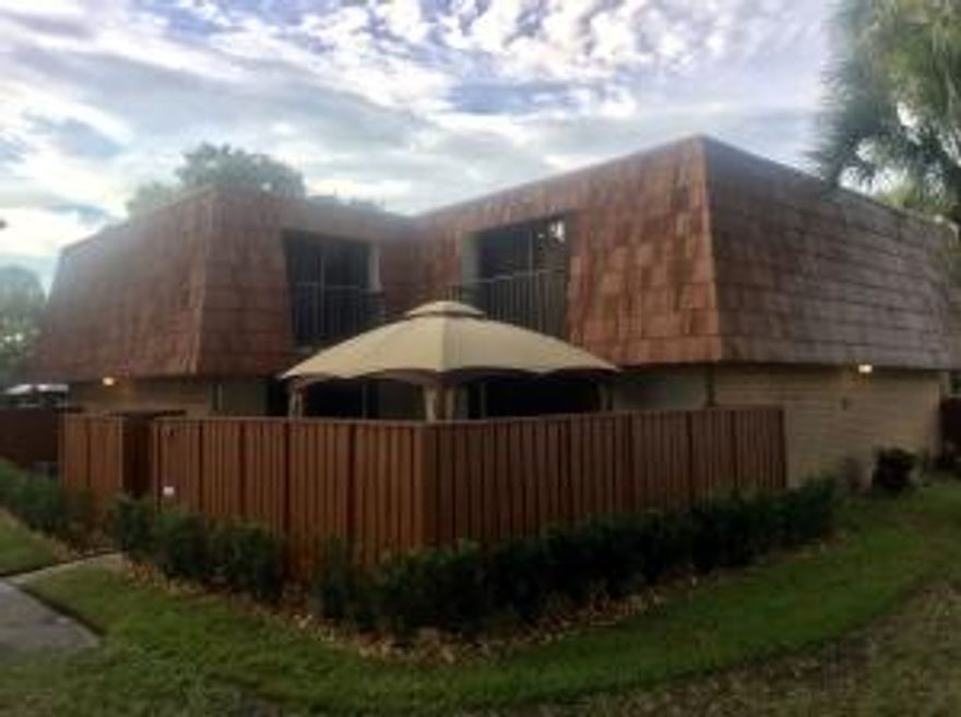 Fabulous townhouse in well- established community. Corner unit. Kitchen complete with granite counter tops and lots of storage space. Open floor plan with laminate flooring throughout first floor. Upstairs is carpeted with 2 large bedrooms each with their own bathroom and balcony. Huge fenced in private patio great for entertaining and barbeque. Community has pool, tennis court, basketball court, racquet court and playground. 2 pets under 25 lbs. are acceptable.