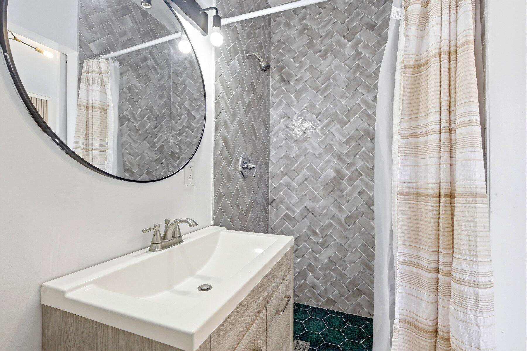 FOREST RIDGE PARK - Residential