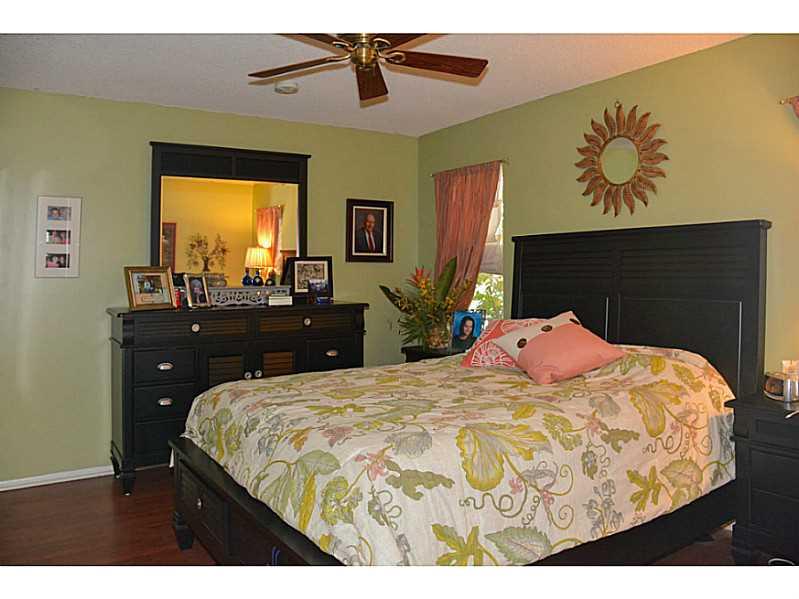 Sunrise Golf Village - Residential