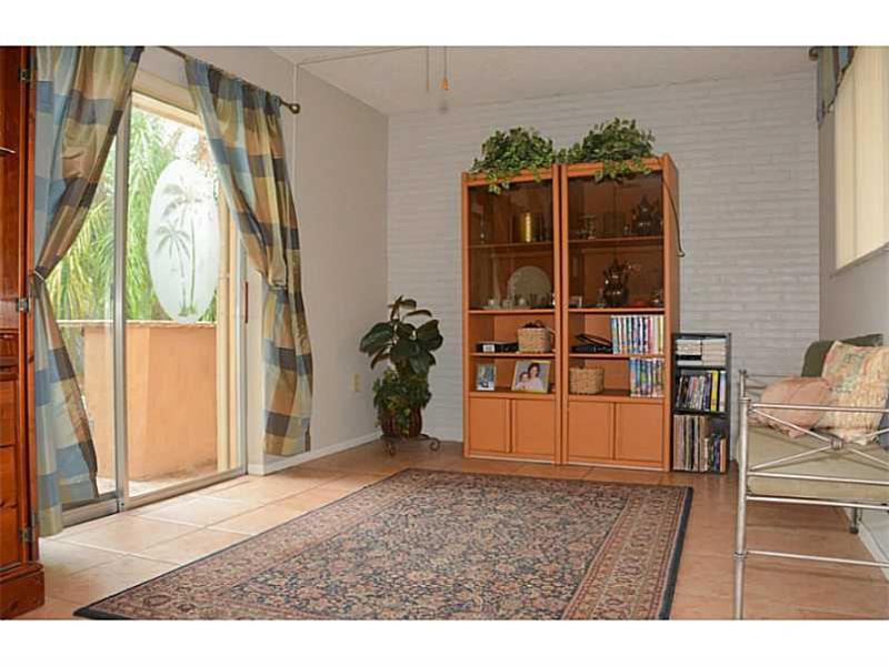 Sunrise Golf Village - Residential