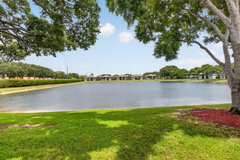 Tiny photo for 15401 Pembridge Avenue #15, Delray Beach, FL 33484 (MLS # B26034142)