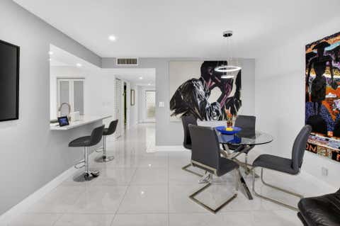 Tiny photo for 15401 Pembridge Avenue #15, Delray Beach, FL 33484 (MLS # B26034142)