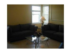 ISOLA BELLA - Residential Lease