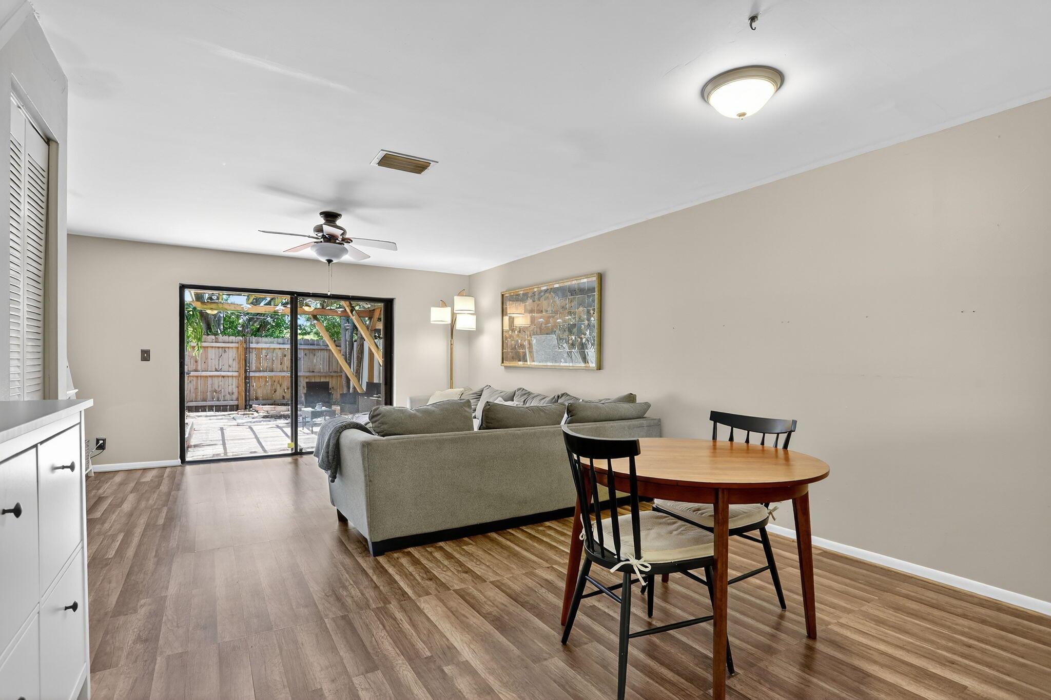 PINES WEST - Residential