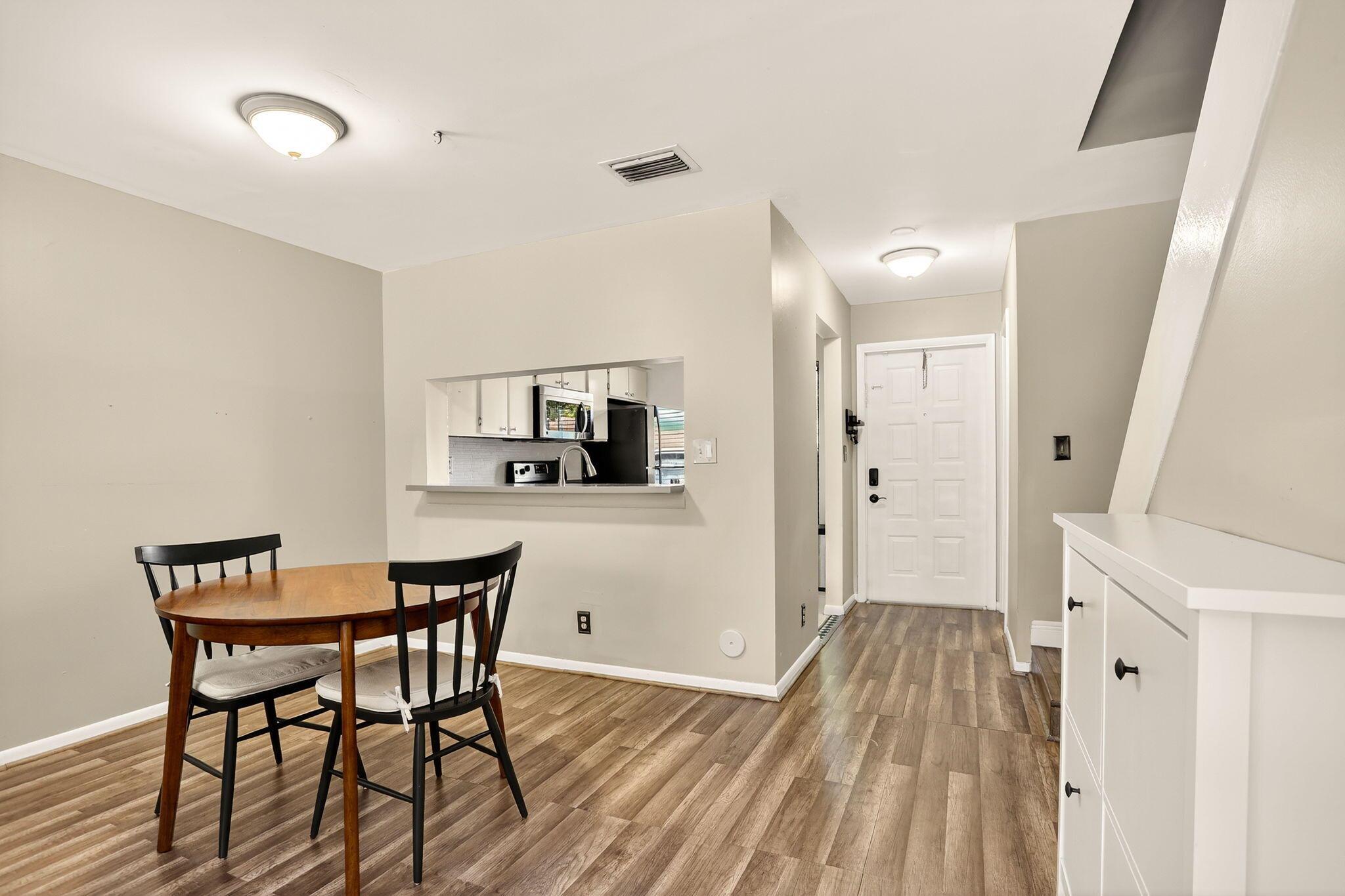 PINES WEST - Residential