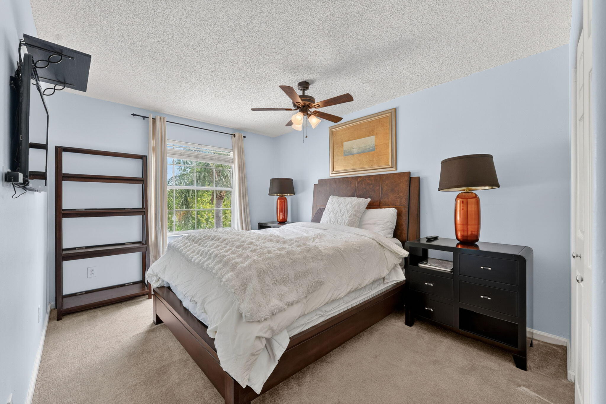 STIRLING MEADOWS - Residential