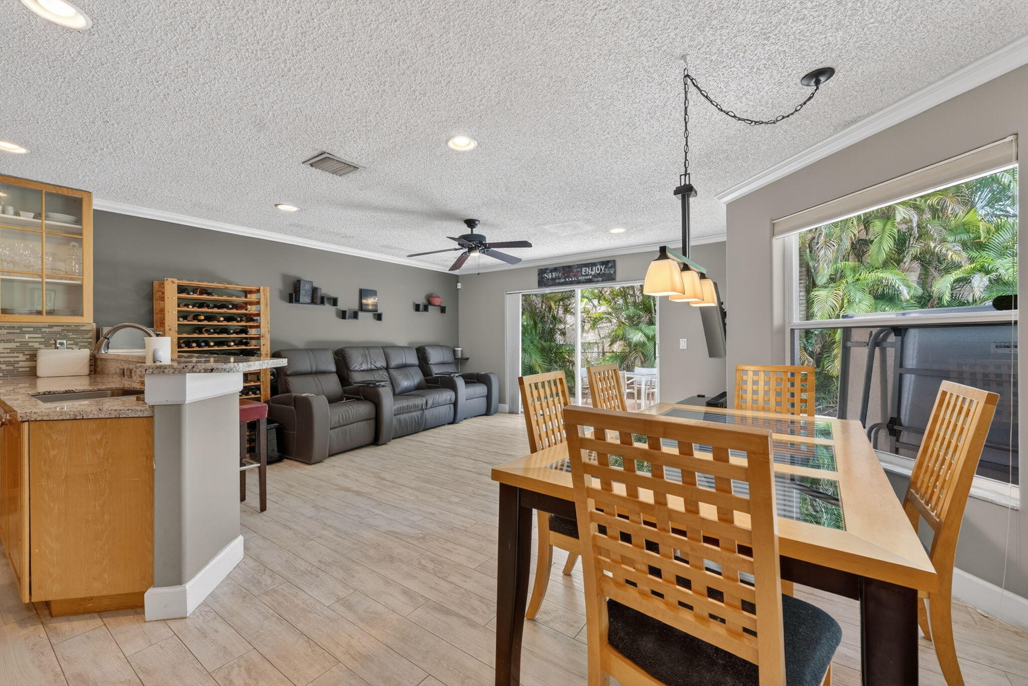 STIRLING MEADOWS - Residential