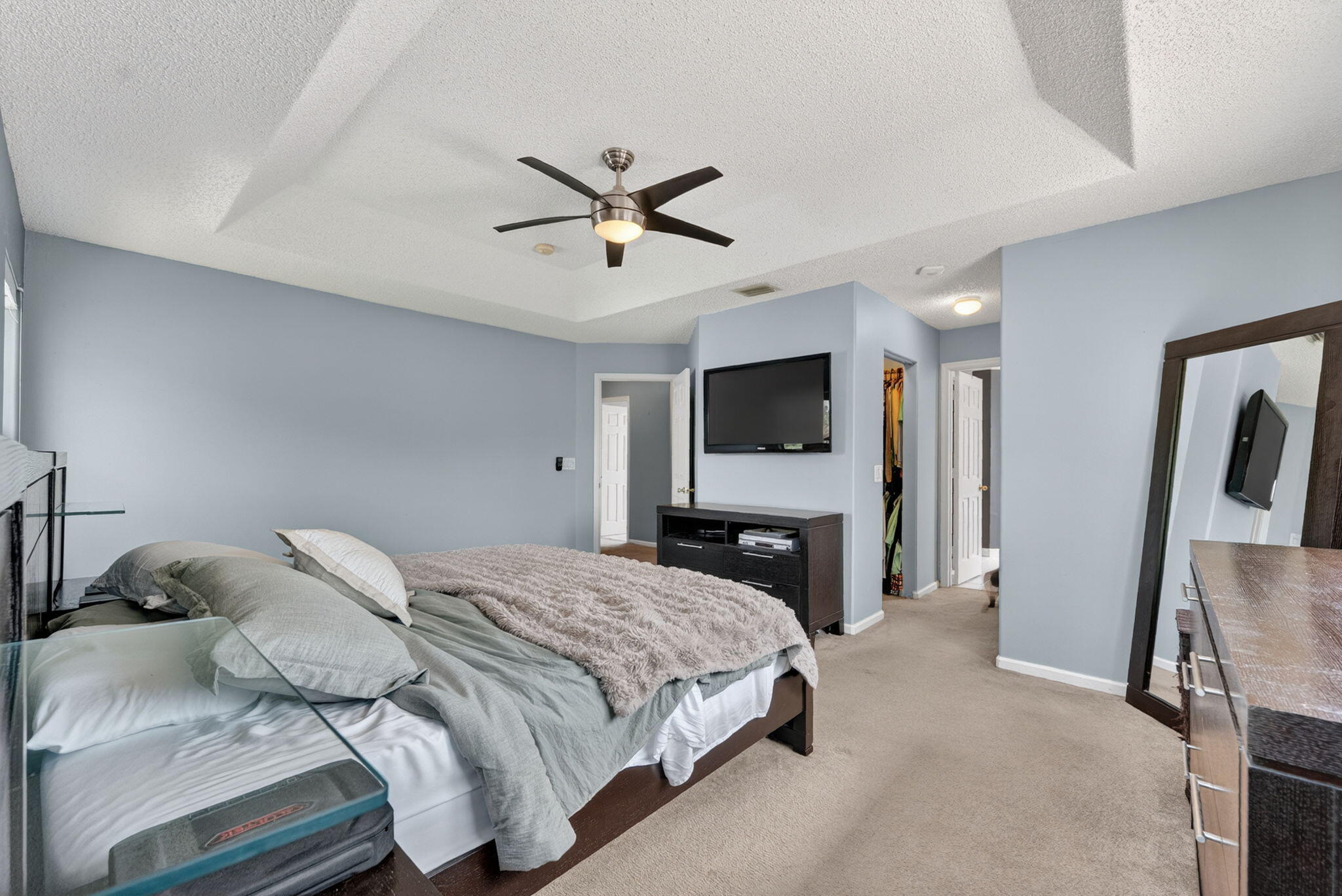 STIRLING MEADOWS - Residential