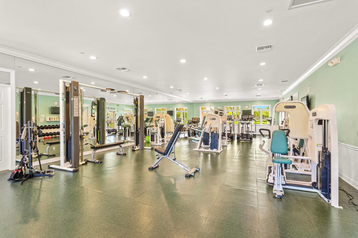 HARBOUR ISLE AT HUTCHINSON ISLAND WEST, A CONDOMIN - Residential