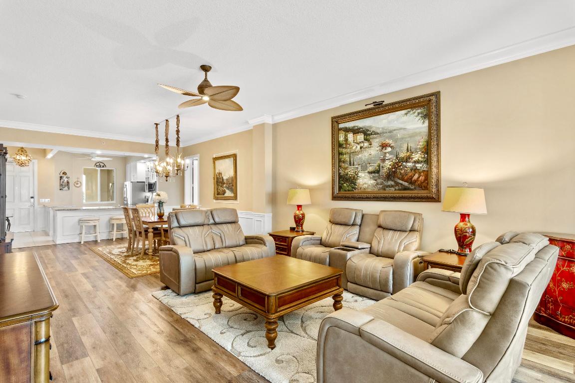 HARBOUR ISLE AT HUTCHINSON ISLAND WEST, A CONDOMIN - Residential